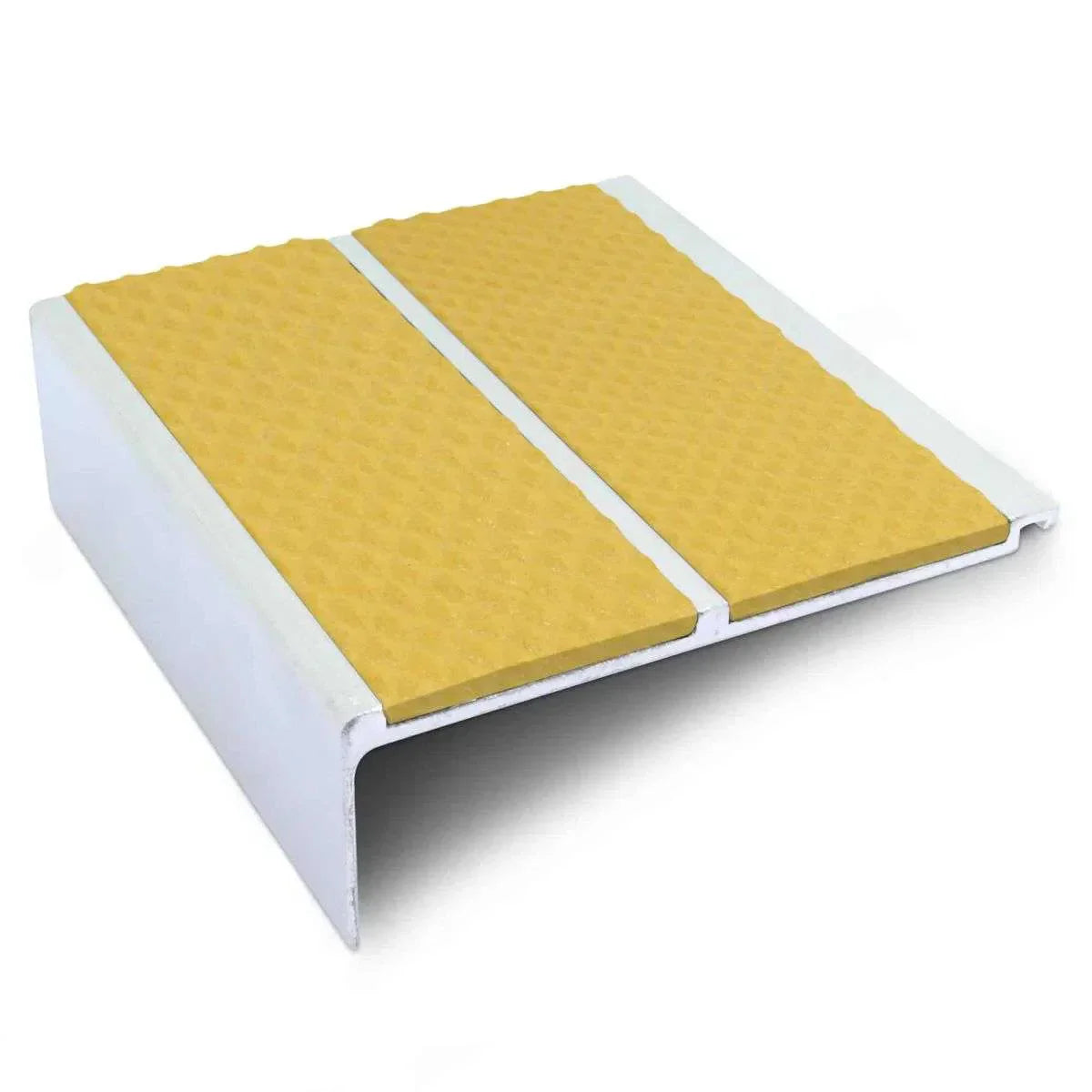 NHD11 – 91 x 32mm – Tredsafe Non Slip Stair Nosing